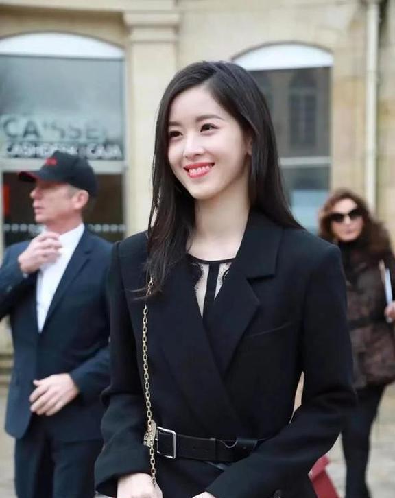 米乐 M6“奶茶妹妹”章泽天“明州案”力挽狂澜如今被曝双生子？(图25)