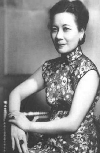 米乐M6 M6米乐蒋介石夫妇究竟有多贪？财产曝光后终于知道国军为何一败涂地了(图11)