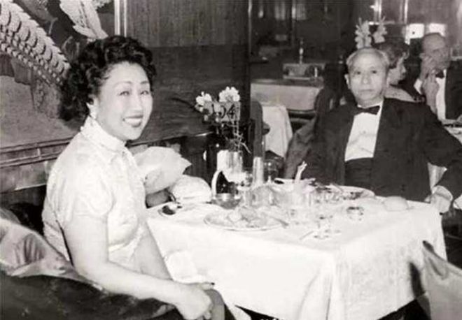 复旦校花： 112岁仍M6 米乐坚持化妆爱吃肥肉甜食晚年透露长寿秘诀(图21)