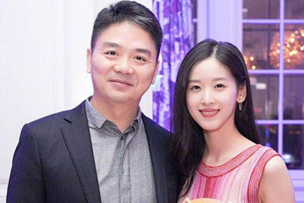 刘强东章泽天成立新公司取名“天强”颇有蕴意大秀恩爱M6 米乐(图5)