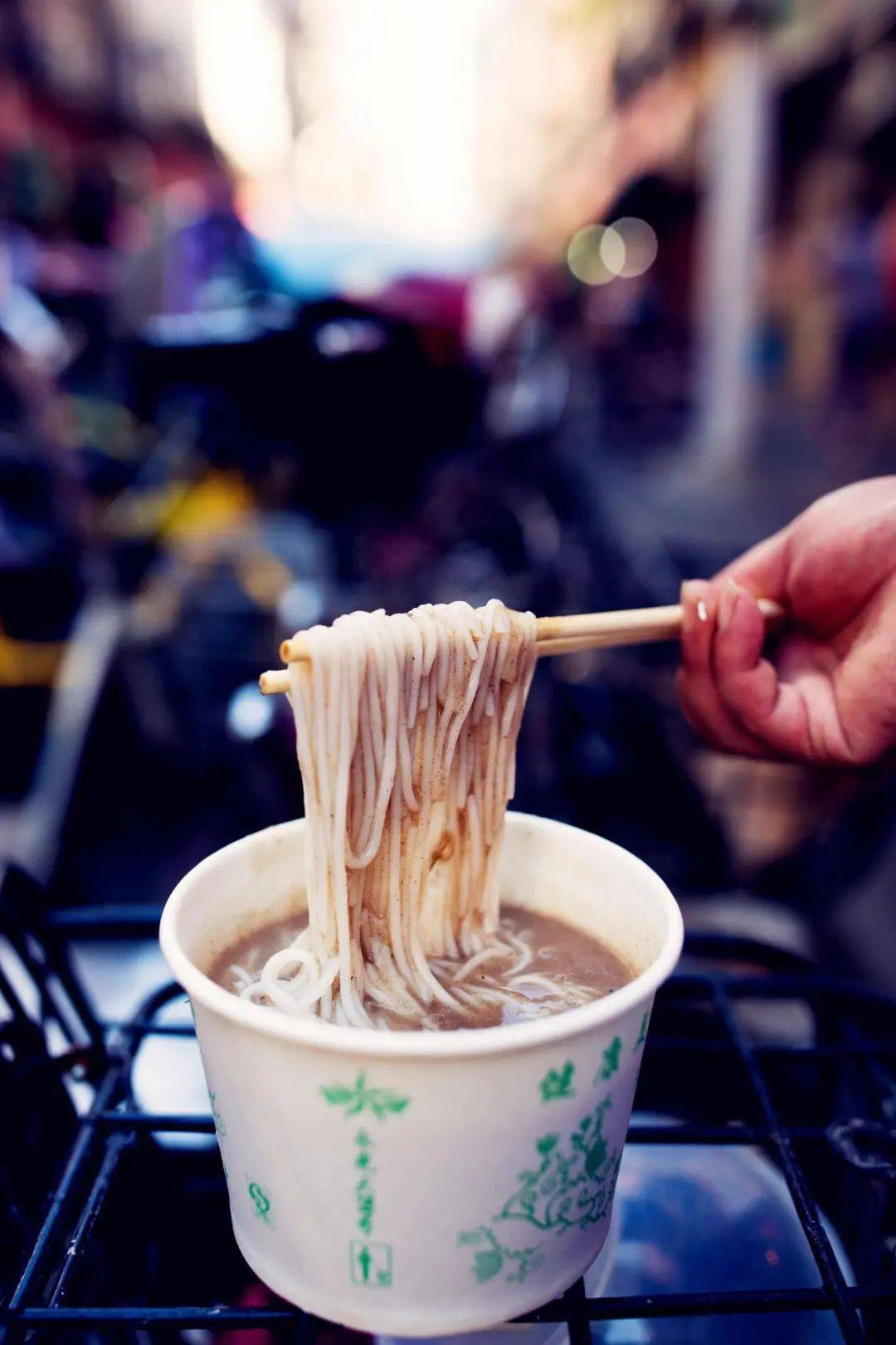 米乐M6 M6米乐樱花季！武汉三镇宝藏美食小店指南(图5)