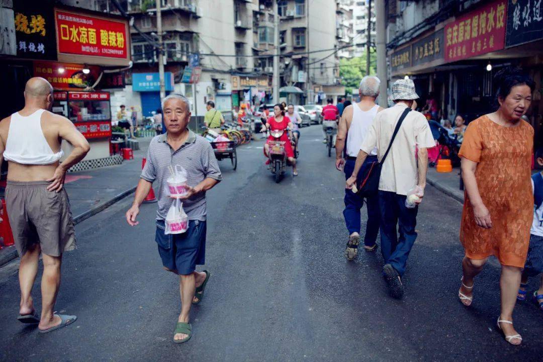 米乐M6 M6米乐樱花季！武汉三镇宝藏美食小店指南(图8)