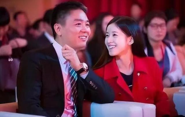米乐M6 M6米乐回顾章泽天“伦敦生活照”走红背后：二胎才生一年净资产高达600亿(图15)