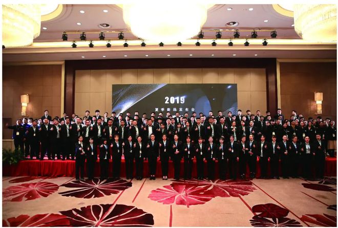 继登上“中国茶饮十大品牌”榜后这个黑马品牌再获大奖！M6 米乐(图6)