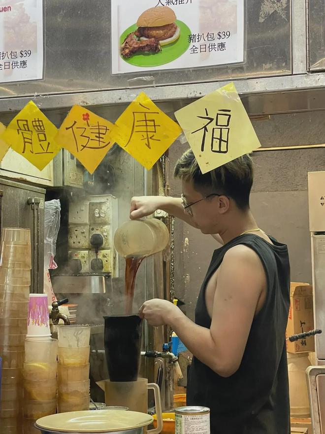 M6 米乐香港发达到什么程度了？实话实说带你看看香港人的生活状态(图12)