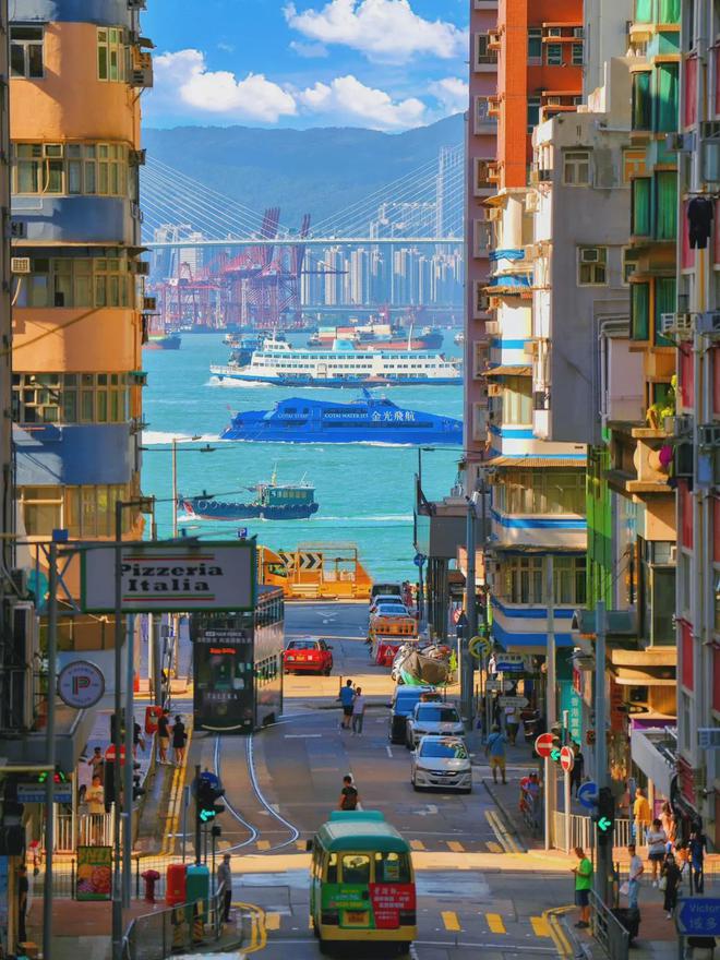 M6 米乐香港发达到什么程度了？实话实说带你看看香港人的生活状态(图3)