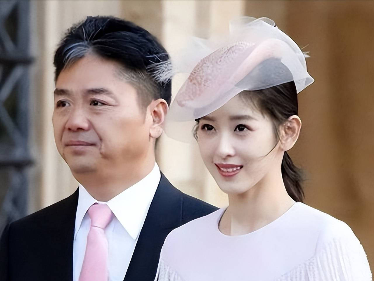 奶茶妹妹的热搜体质以净资产600亿登米乐 M6胡润财富榜清华校友第三(图3)