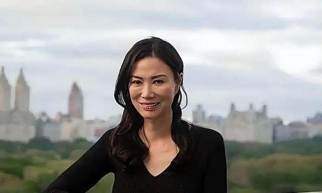 奶茶米乐 M6妹妹、甘比、邓文迪：嫁入豪门却失利结婚是她们的退路(图6)